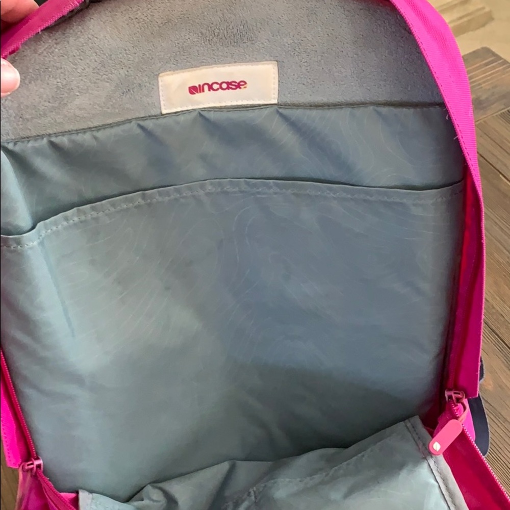 Computer Backpack by Incase - Picture 7 of 7